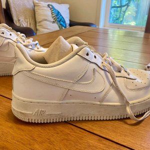 Women's Nike Airforce 1 - White, Size 7